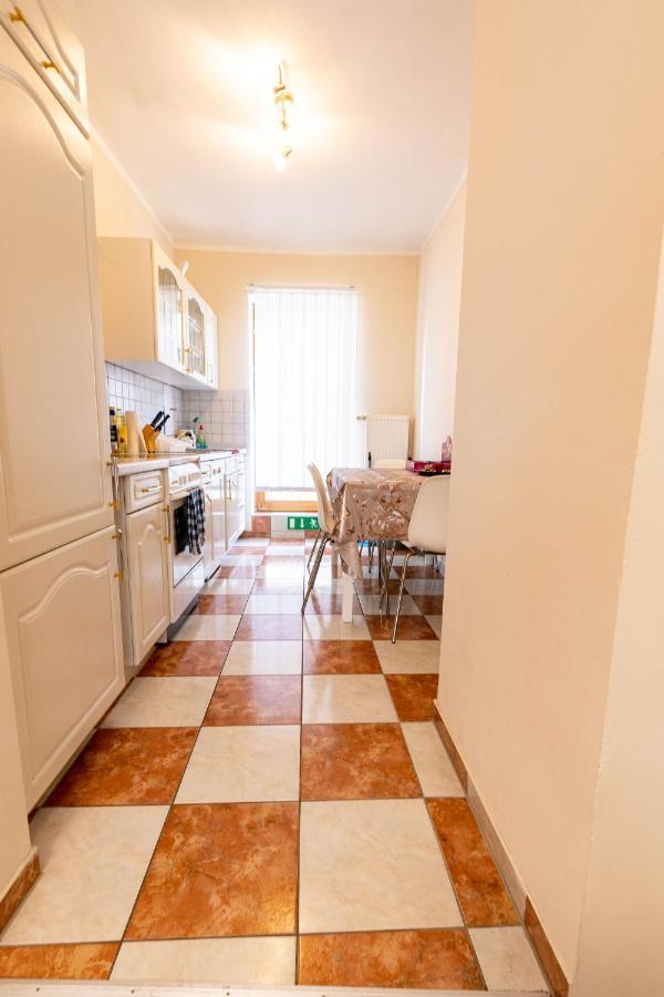 163 Zentrum Nord Apartment Messe,Hbf,A14 Leipzig Buitenkant foto
